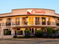 Chantillys Motor Lodge Hotels in Waipahihi