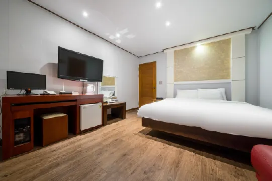 Yangpyeong Hyundae Motel โรงแรมใน