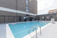 Holiday Inn Express & Suites COLUMBIA DOWNTOWN – THE VISTA by IHG - Pools