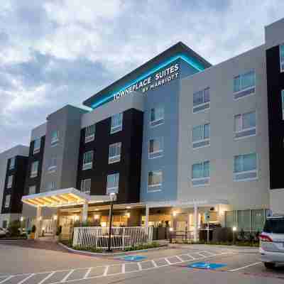 TownePlace Suites Conroe Hotel Exterior
