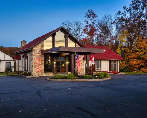 Red Roof Inn & Suites Hazleton Hotels in Luzerne County