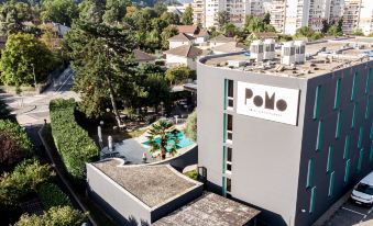 PoMo Hotel & Restaurant