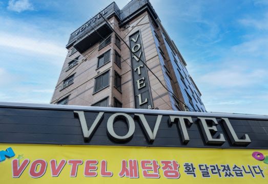 VOV모텔 트윈룸