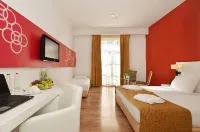 Ruth Daniel Residence โรงแรมใน