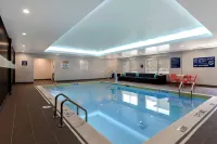 Tru by Hilton Atlanta Galleria Ballpark - Pool