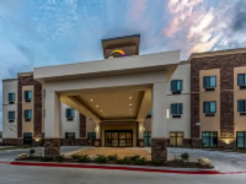 สลีป อินน์แอนด์สวีทส์ ฟอร์ตเวิร์ธ-ฟอสซิลครีก โรงแรมในฟอร์ตเวิร์ธ