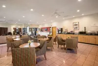 Econo Lodge - Aamiainen