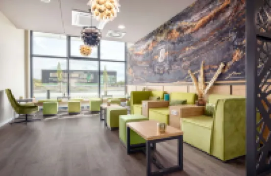 Super 8 by Wyndham Oberhausen