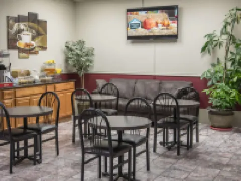 Rodeway Inn Hotels in Williamson County
