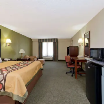 Super 8 by Wyndham Huntersville/Charlotte Area Hotels near Blythe Landing Park
