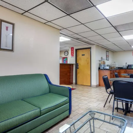 Econo Lodge
