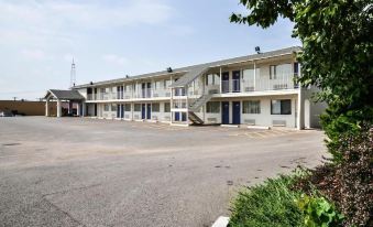 Motel 6 Saint Joseph, MO