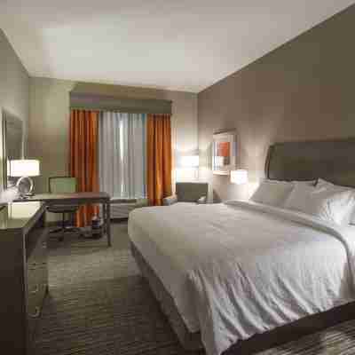 Hilton Garden Inn Bolingbrook Rooms