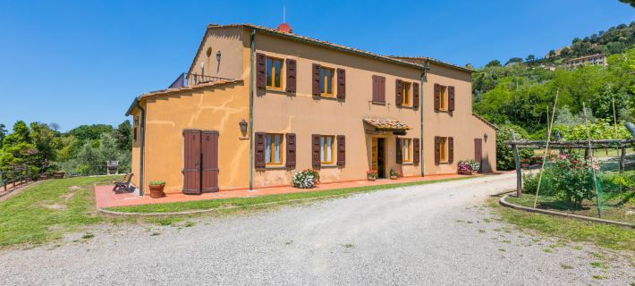Podere Santa Lucia Hotels in Volterra