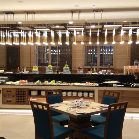 Fortune Park Hotel Отели рядом с достопримечательностью «Джебель-Али»