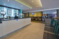 Premier Inn Newbury Town Centre (London Road) Hotels in Thatcham