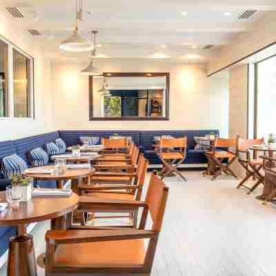 Hotel de Toiras Dining/Meeting Rooms