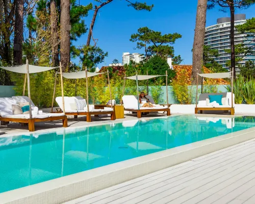 Awa Boutique + Design Hotel Hotel dekat Pantai Mansa