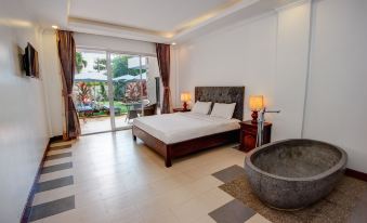 MAD Monkey Hostel Siem Reap