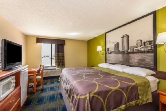 Super 8 by Wyndham Sulphur Lake Charles
