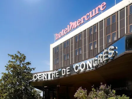 Mercure Angers Centre de Congrès Отели рядом с достопримечательностью «Университет Анже»