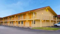 The Grand by Capital O Texarkana I-30 Hotel dekat Texarkana College
