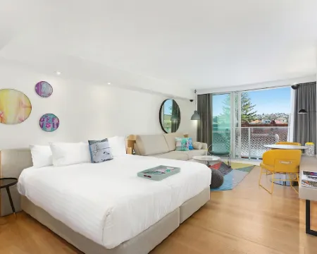 QT Bondi, an EVT hotel Hotels in Bondi Beach