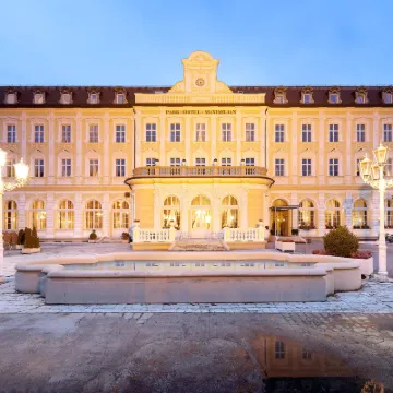 Eurostars Park Hotel Maximilian Hotels near Altes Rathaus