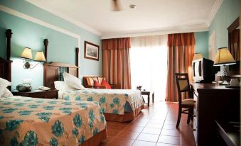 Memories Paraiso Beach Resort - Housity