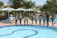 Empire Beach Aqua Park - รีสอร์ท