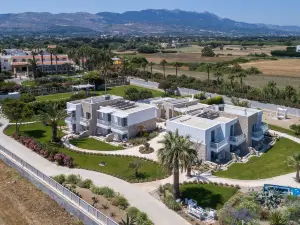 White Pearls-Adults Only Luxury Suites