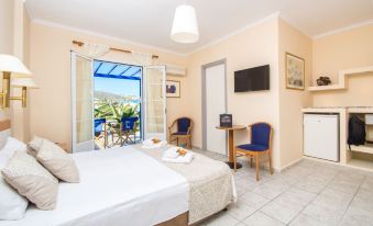 1. Syros At..