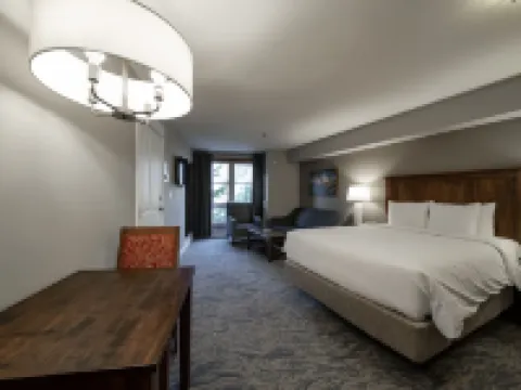 Blue Mountain Resort Village Suites Hotels in Blue Mountains