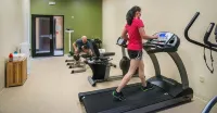 Comfort Inn & Suites - Gym