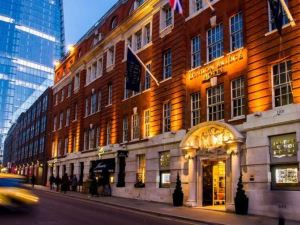 London Bridge Hotel