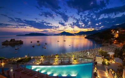 Maestral Resort & Casino Hotels in 