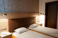 Metropolis Hotel Hotels in Serres