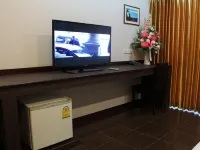 The Grace Residence Các khách sạn gần Wat Na Bua