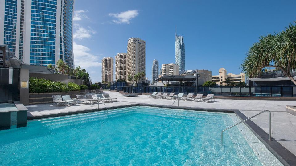 Mantra Circle on Cavill Surfers Paradise