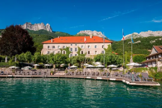 塔盧瓦爾修道院餐廳酒店