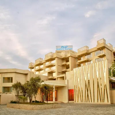 Sarovar Premiere Jaipur Hotels near Birla Mandir, Jaipur