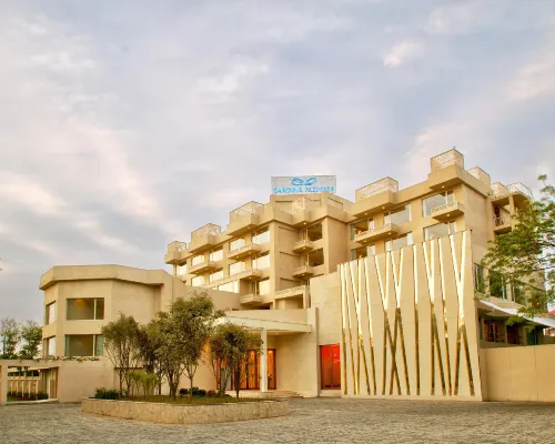 Sarovar Premiere Jaipur Hotels near RIICO