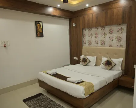 Hotel Tlb Palace Hotels in Tezpur