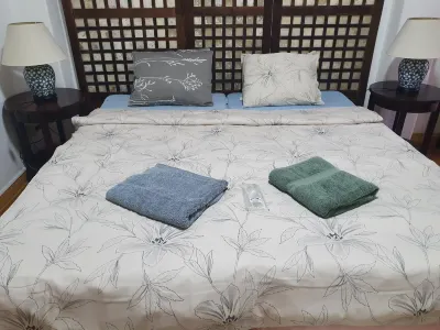 Lola's Guest House