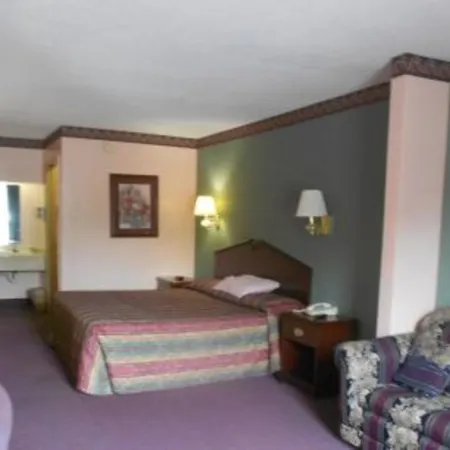 Executive Inn & Suites - Covington