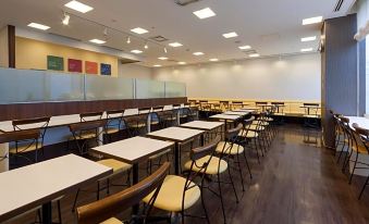 4. 컴포트 호텔 기..