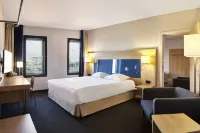 Park Inn by Radisson Liege Airport - 4-Star