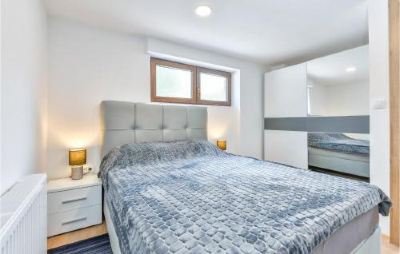 Three-Bedroom Holiday Home Nice Home in Stubicke Toplice with 3 Bedrooms, Outdoor Swimming Pool and Heated Swimming Pool Photo