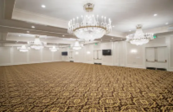 Bella Vista Hotel & Suites