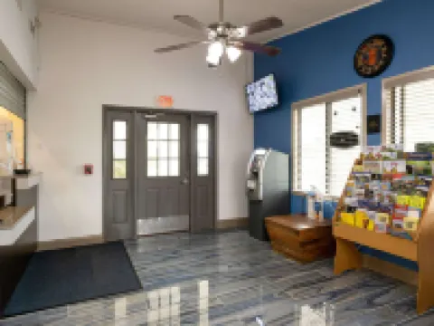 Suburban Studios Mentor - Cleveland Northeast Hotels in Mentor